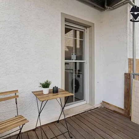Monteur - Fuer Bis Zu 5 Personen In 63457 - Hu15 Apartment *