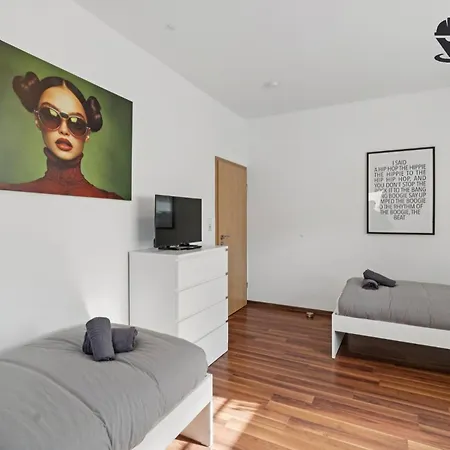 Apartment Monteur - Fuer Bis Zu 5 Personen In 63457 - Hu15 *